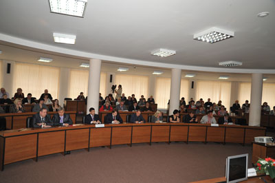 Состоялись  публичные слушания по итогам исполнения бюджета города за 2010 год