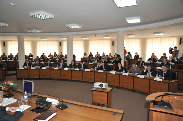 Глава города подвел итоги работы городской Думы в 2011-2012 годах