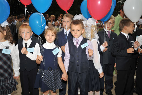 Глава города Нижнего Новгорода О.В.Сорокин поздравляет учеников, преподавателей и их родителей с 1 сентября