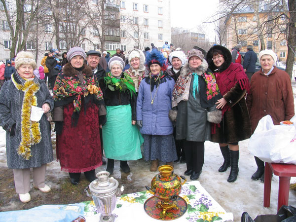 Народные гуляния «Широкая Масленица» прошли в ТОС Приокского района