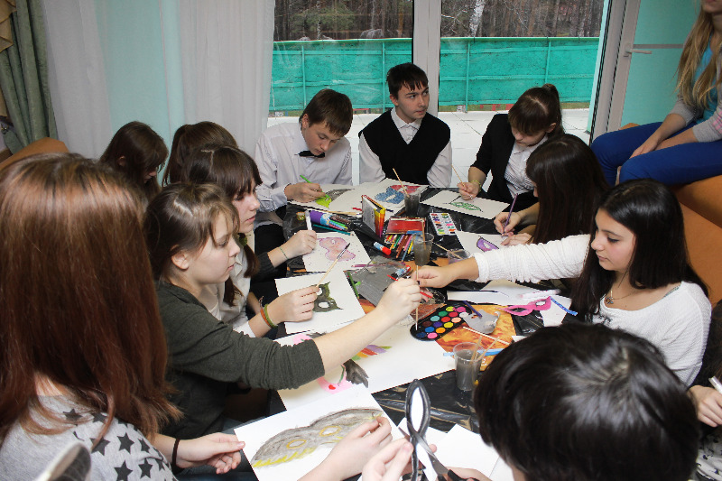 Депутат И.М. Богданов провел выездную школу актива «Лидер» для учащихся старших классов Ленинского района