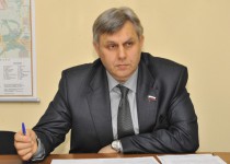 Николай Шумилков видит возможности перераспределения средств в пользу учреждений образования