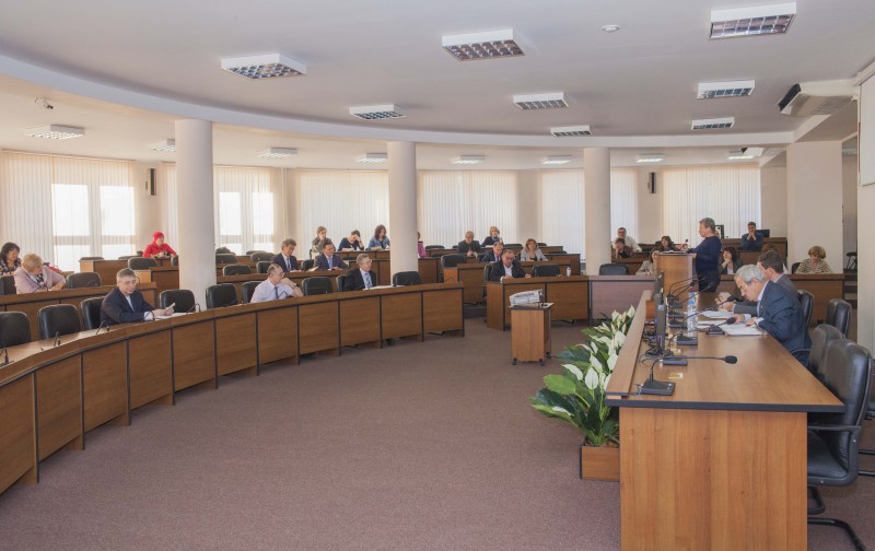 Комиссия по бюджетной, финансовой и налоговой политике провела анализ оперативной информации об исполнении бюджета Нижнего Новгорода за 2014 год
