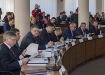 На заседании городской Думы депутаты одобрили корректировку городского бюджета на 2015 год