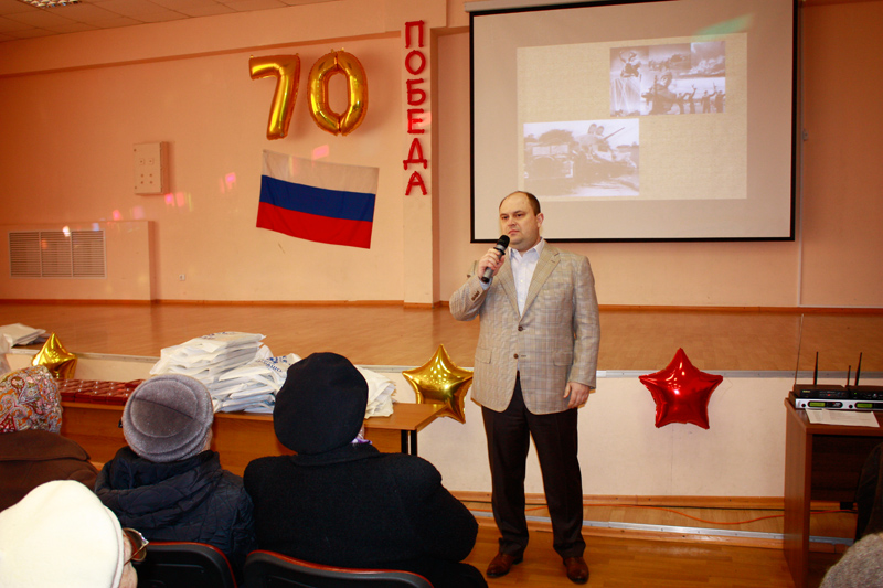 Депутат Сергей Кондрашов принял участие в награждении ветеранов юбилейными медалями и пожелал им здоровья и долголетия