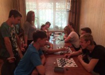 Соревнования по русским шашкам прошли в ТОС микрорайона «Ипподром»