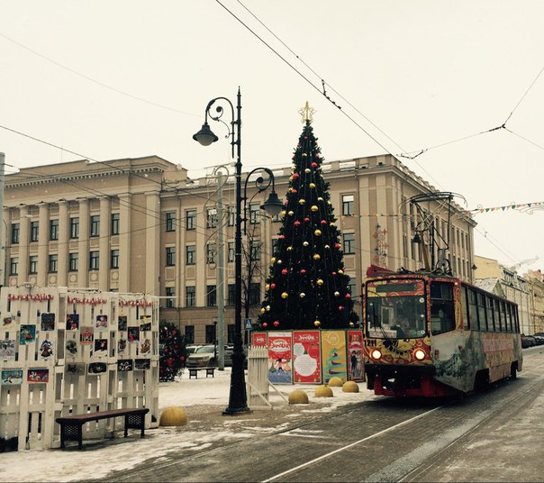 Программа новогоднего городка «Зимовка на Рождественской»