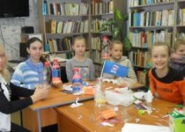 В детском клубе «Штоколо» состоялся мастер-класс по изготовлению кормушек для птиц