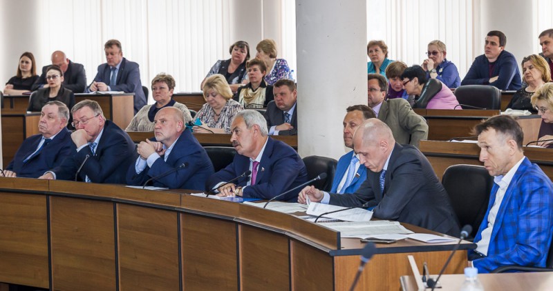 В городской Думе состоялись публичные слушания по внесению изменений в Устав города Нижнего Новгорода