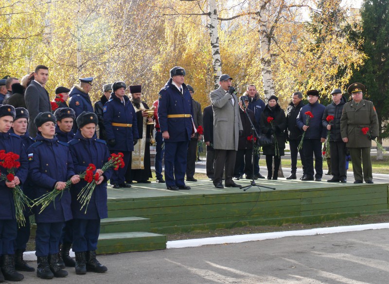 Дмитрий Барыкин принял участие в открытии мемориала воинам-разведчикам
