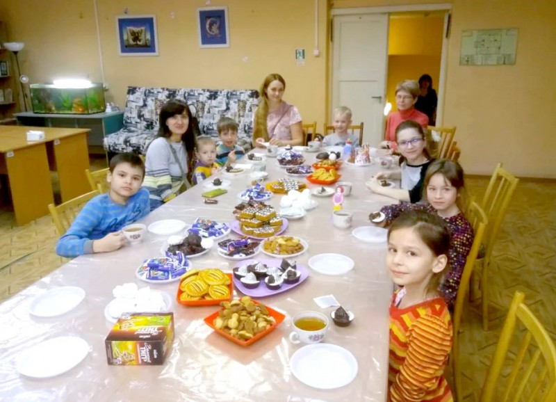 Многодетные семьи Московского района благодарят Романа Буланова за организацию праздника