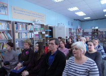 Встреча жителей с писателем в ТОС № 16 поселка Мостоотряд