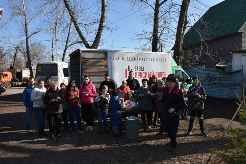 Жители улицы Зеленодольской благодарят Дмитрия Барыкина за организацию субботника