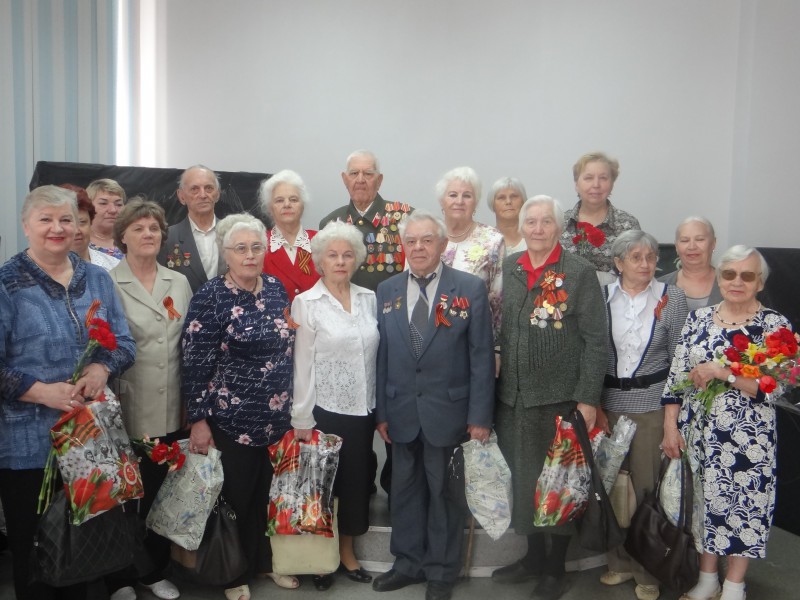 Карим Ибрагимов поздравил ветеранов Великой Отечественной войны и тружеников тыла с Днем Победы