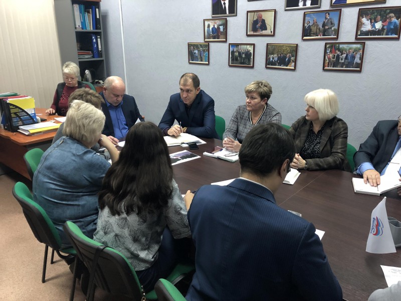 Андрей Дранишников провел круглый стол с активом общественных организаций
