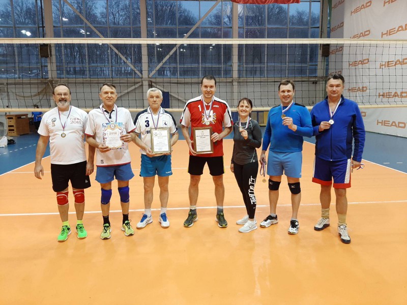Команда городской Думы завоевала золото на соревнованиях по волейболу