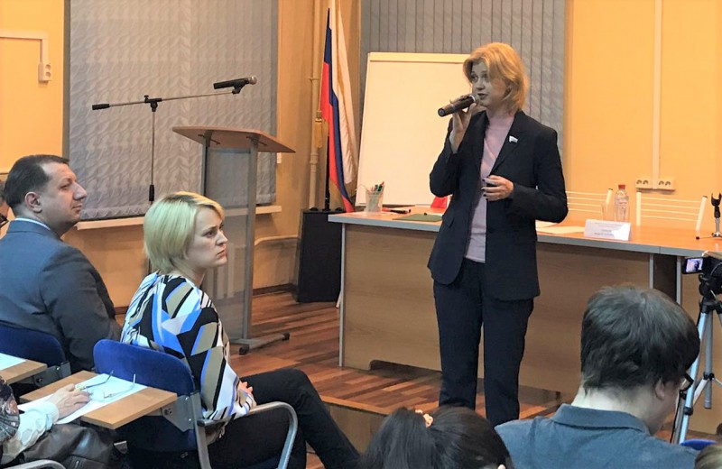Елена Аржанова приняла участие в общественных обсуждениях благоустройства сквера «Ковалихинский»