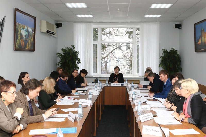 Профильная комиссия отправила на доработку Порядок предоставления помещений для встреч депутатов с избирателями