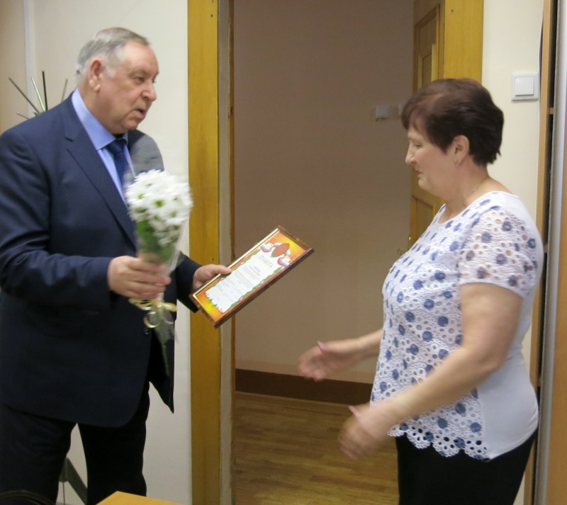 Владимир Аношкин поздравил автозаводцев с Днем работников жилищно-коммунального хозяйства