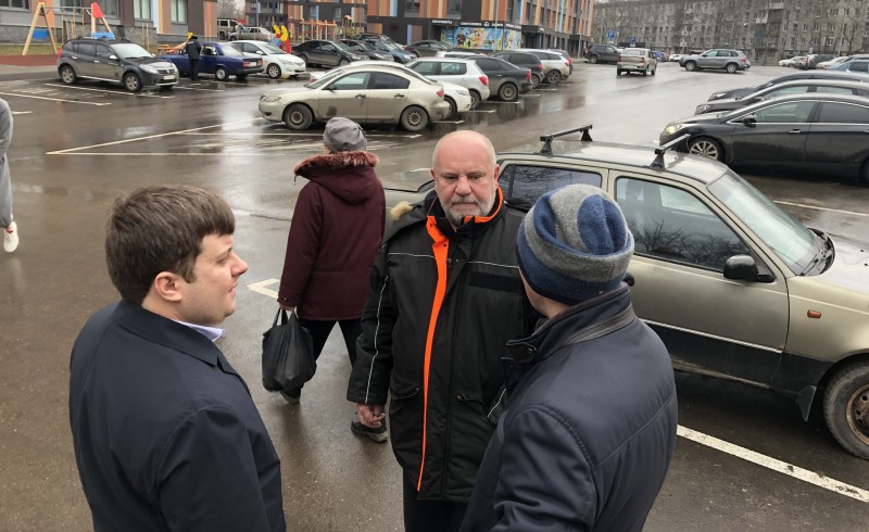 Андрей Дранишников провел выездное совещание по вопросу освещения дороги к ЖК «Октава»