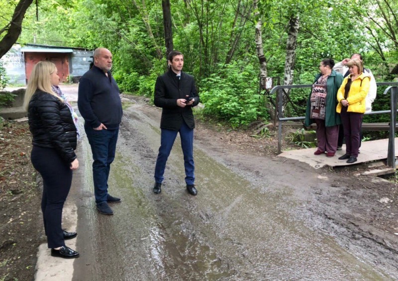 Андрей Дранишников провел встречу с жителями микрорайона «Красная Этна»