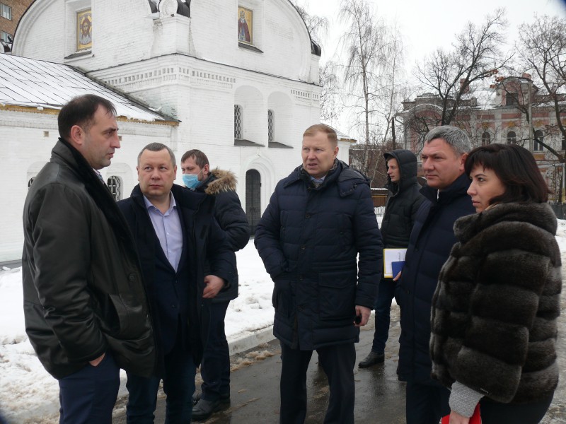 Депутаты Думы проинспектировали качество уборки снега в Нижегородском и Советском районах