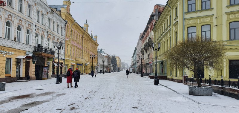 Комиссия Думы по развитию города проверит рекламные конструкции на Большой Покровской на соответствие дизайн-коду