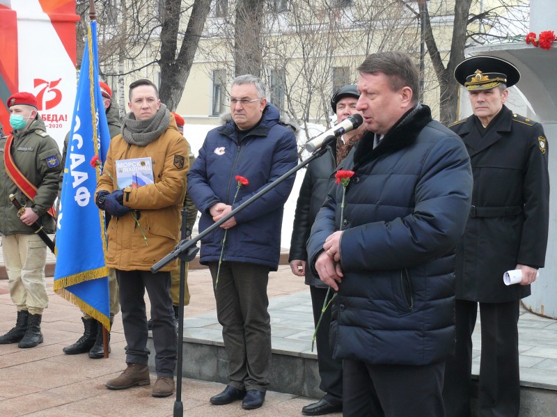 Олег Лавричев поздравил моряков - подводников со 115-й годовщиной со дня создания подводных сил России