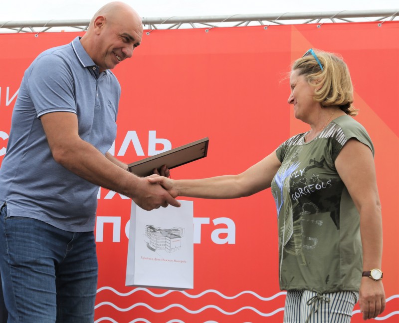 Руководителей нижегородских спортивных школ наградили Благодарственными письмами городской Думы