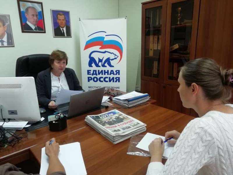 Ольга Балакина провела прием граждан в рамках тематической Недели приемов по вопросам образования