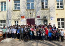 Роман Пономаренко организовал детский праздник, посвященный Дню космонавтики