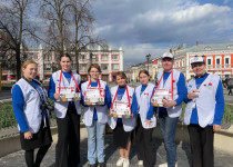 Мария Самоделкина организовала благотворительную акцию «Красная гвоздика»