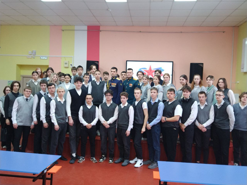 Роман Пономаренко организовал профориентационное мероприятие для старшеклассников школы №170