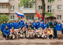 Мария Самоделкина организовала парады у домов ветеранов войны