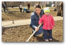   &raquo; Click to zoom ->