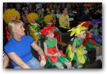   &raquo; Click to zoom ->