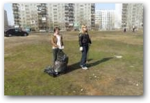   &raquo; Click to zoom ->