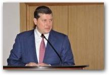   &raquo; Click to zoom ->