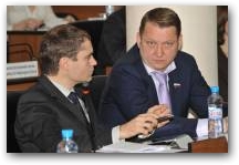   &raquo; Click to zoom ->