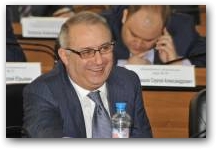   &raquo; Click to zoom ->