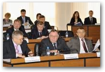   &raquo; Click to zoom ->