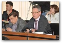   &raquo; Click to zoom ->