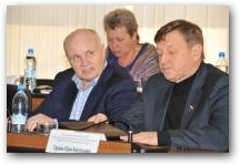   &raquo; Click to zoom ->