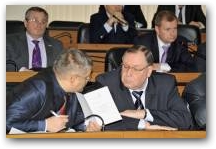   &raquo; Click to zoom ->