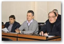   &raquo; Click to zoom ->