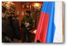   &raquo; Click to zoom ->