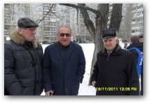   &raquo; Click to zoom ->