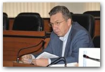   &raquo; Click to zoom ->