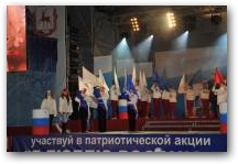   &raquo; Click to zoom ->