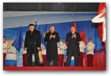   &raquo; Click to zoom ->